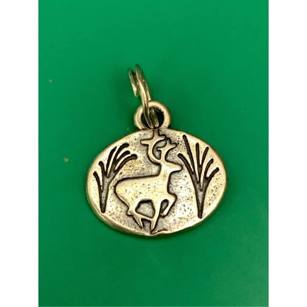 .925 Reindeer Medallion Sterling Silver Jewelry Charm #holiday